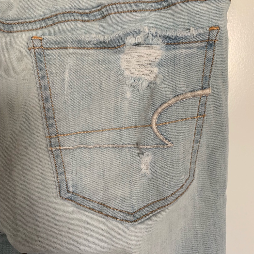 American Eagle- Distressed stretch legging jeans - Picture 4 of 6